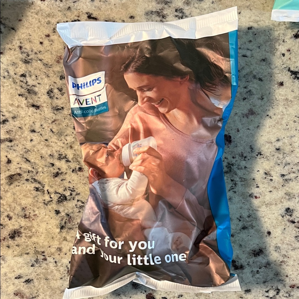 New, Unopened Philips Avent Anti-Colic Baby Bottle